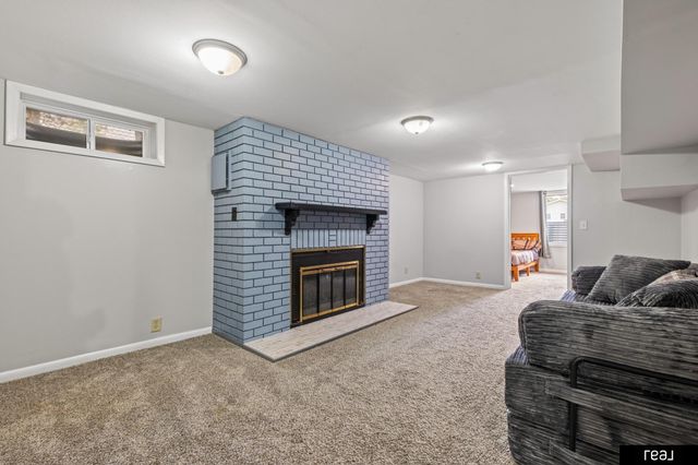 1018 3rd Avenue, Plattsmouth, NE 68048
