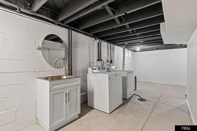 1018 3rd Avenue, Plattsmouth, NE 68048