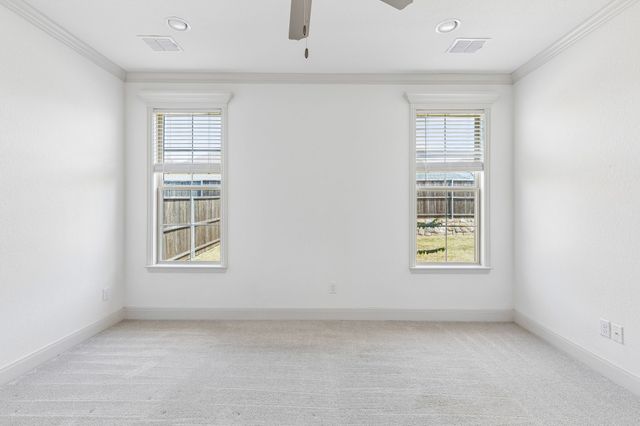 395 Waters Ridge Drive, Lavon, TX 75166
