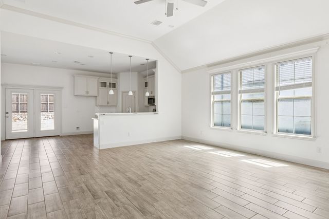 395 Waters Ridge Drive, Lavon, TX 75166