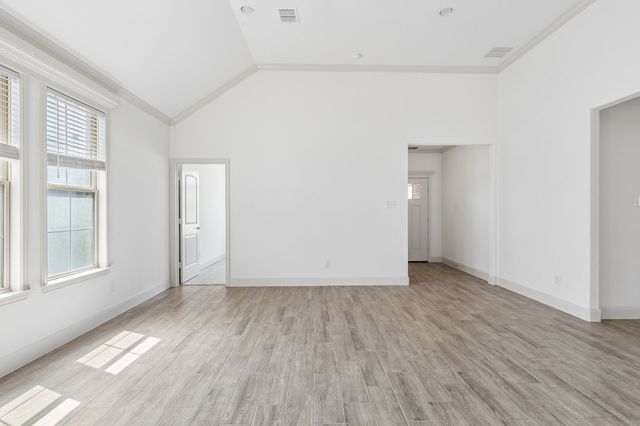395 Waters Ridge Drive, Lavon, TX 75166