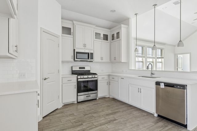 395 Waters Ridge Drive, Lavon, TX 75166