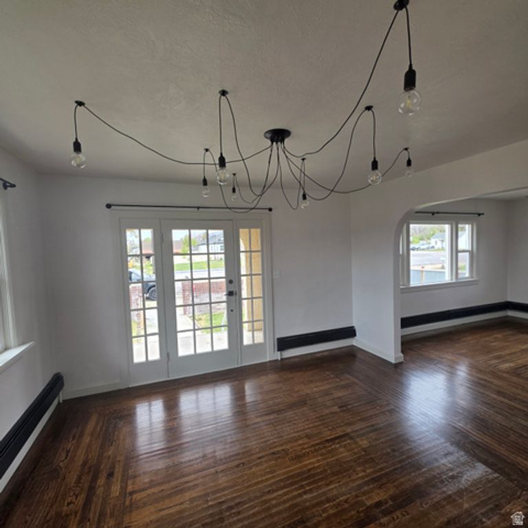 Image 3 of property listing at 66 E 400 S, Nephi, UT 84648