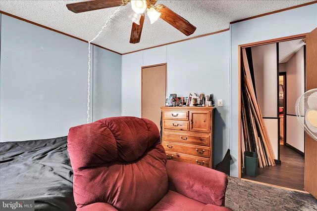 3 SUMMER DR, Elizabethtown, PA 17022