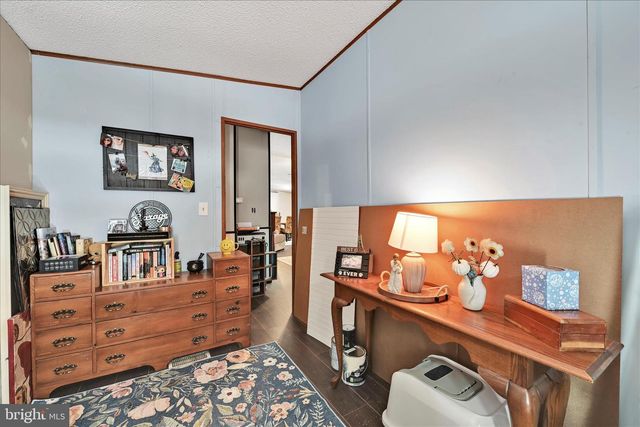 3 SUMMER DR, Elizabethtown, PA 17022