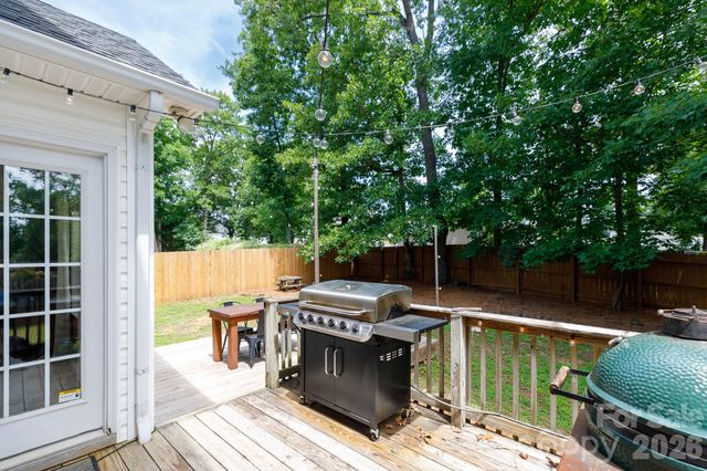 1566 Meadow Glen Lane, Rock Hill, SC 29730