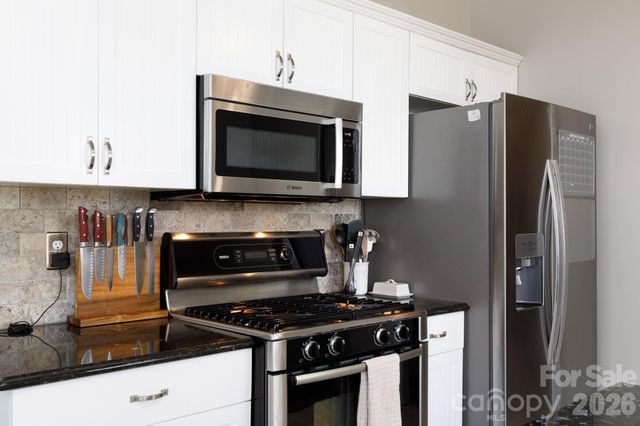 1566 Meadow Glen Lane, Rock Hill, SC 29730