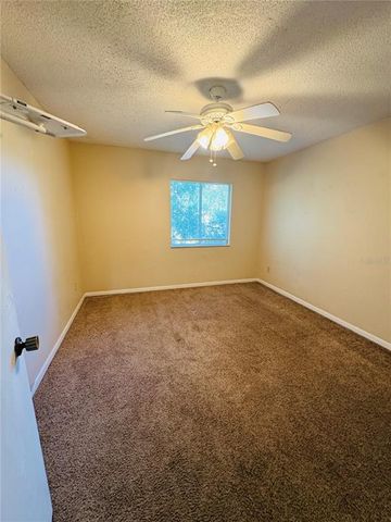 584 BAHIA CIRCLE B, Ocala, FL 34472