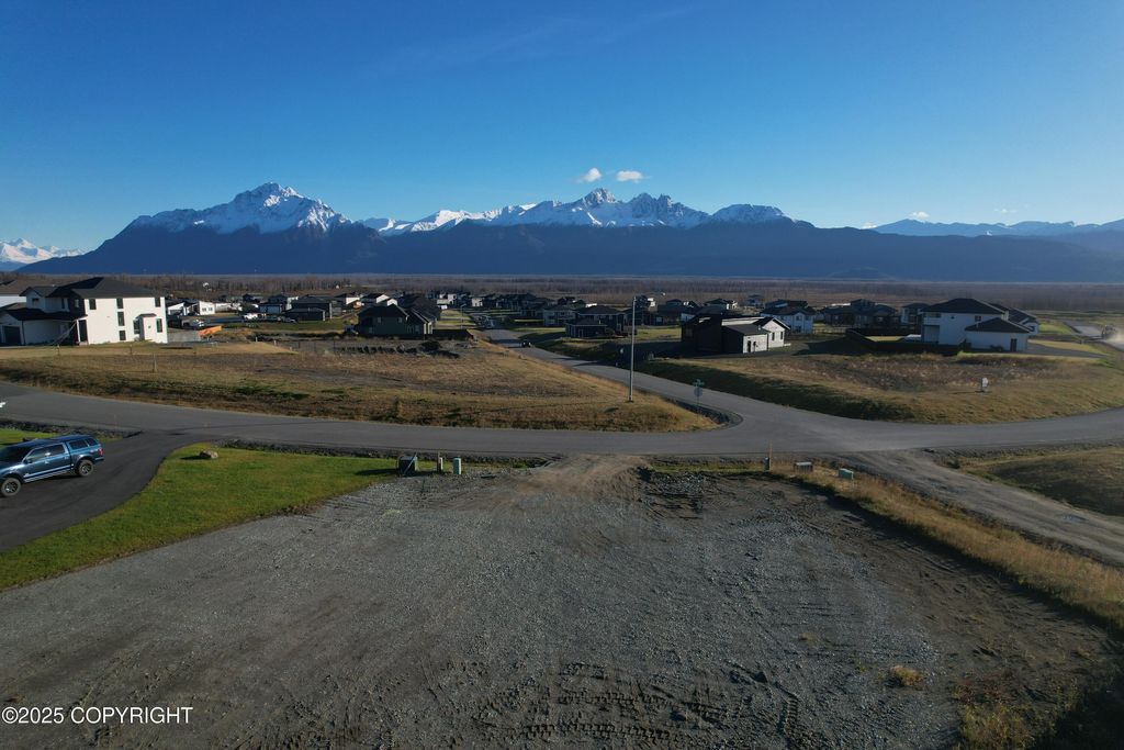 2176 S Sanctuary Drive, Wasilla, AK 99654