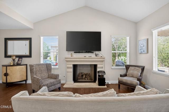 8514 Morningstar Lane, Canoga Park (los Angeles), CA 91304