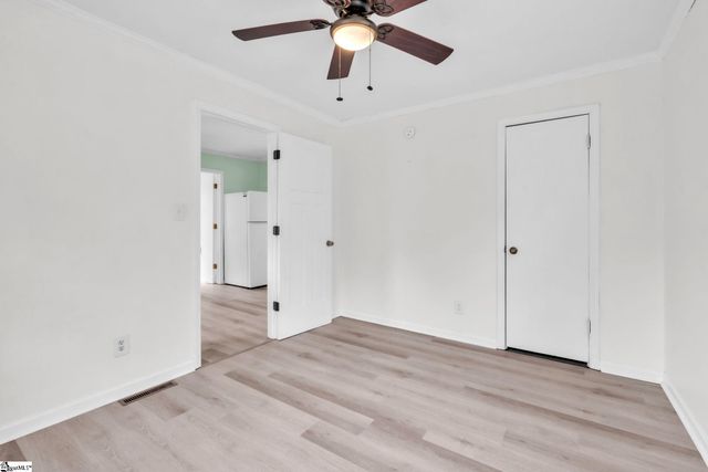 5 Bagwell Avenue, Greenville, SC 29611