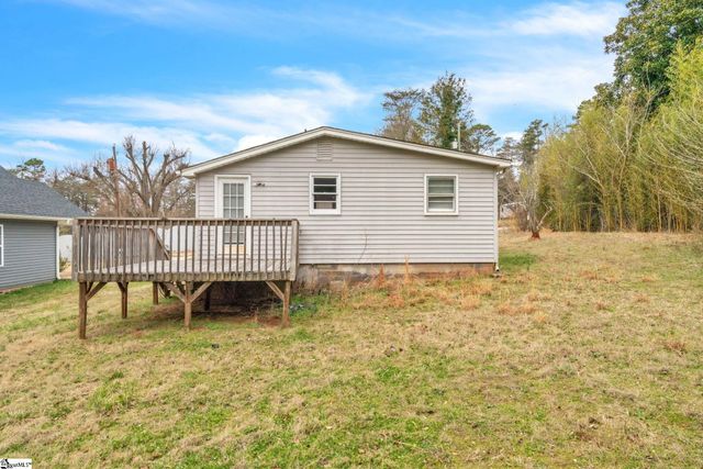 5 Bagwell Avenue, Greenville, SC 29611
