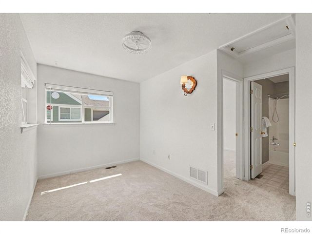 4042 Independence Drive, Loveland, CO 80538