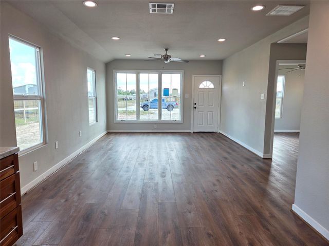 2269 Road 5708, Cleveland, TX 77327