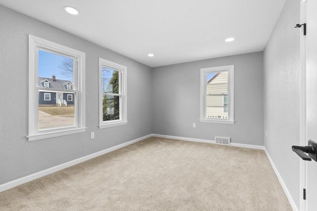 4842 S 26th STREET, Milwaukee, WI 53221