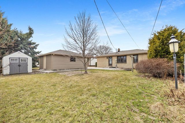 4842 S 26th STREET, Milwaukee, WI 53221