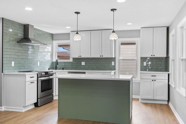 4842 S 26th STREET, Milwaukee, WI 53221