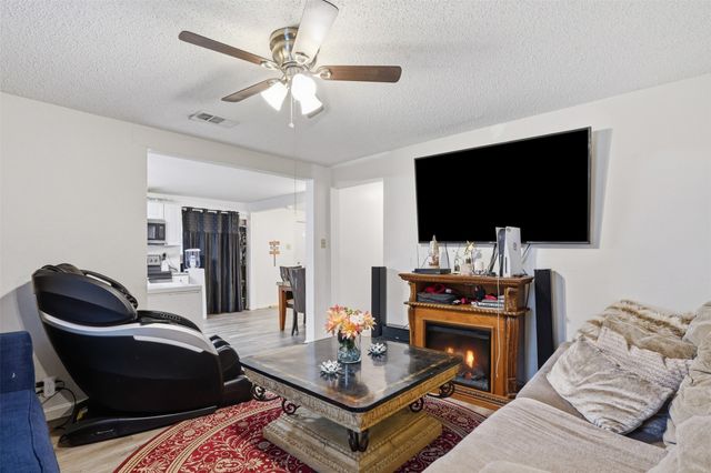 1606 Mentor Avenue, Dallas, TX 75216