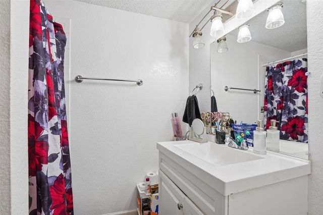 1606 Mentor Avenue, Dallas, TX 75216