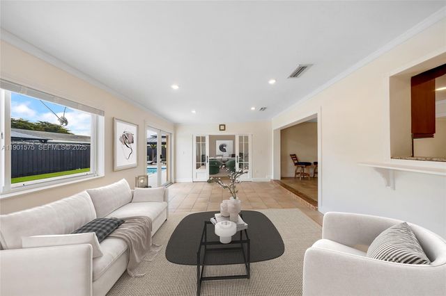 10501 SW 126th Ave, Miami, FL 33186