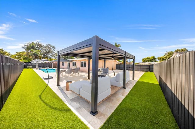 10501 SW 126th Ave, Miami, FL 33186