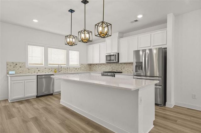 6141 Ogeechee Road SE, Mableton, GA 30126