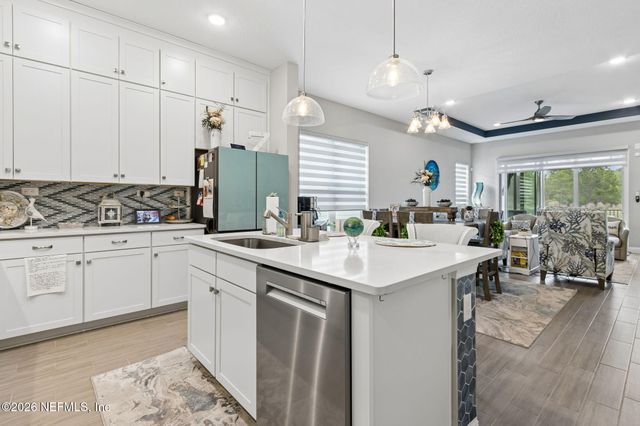 4551 SUN GARDEN Drive, Jacksonville, FL 32257