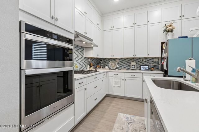 4551 SUN GARDEN Drive, Jacksonville, FL 32257