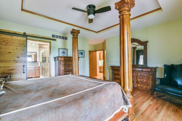 8160 N Hoover, Valley Center, KS 67147