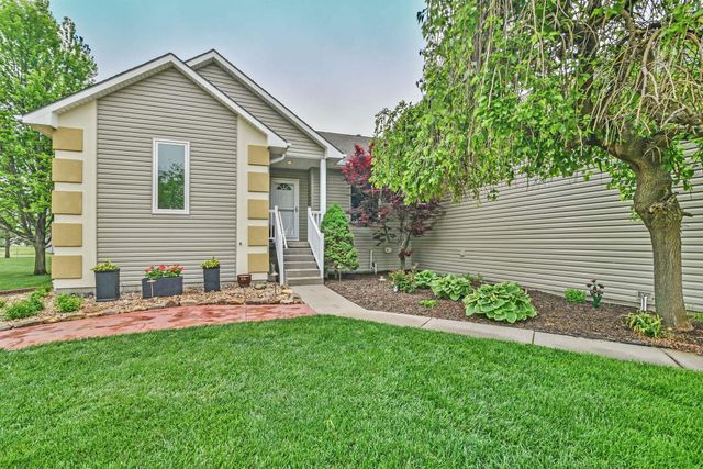 8160 N Hoover, Valley Center, KS 67147