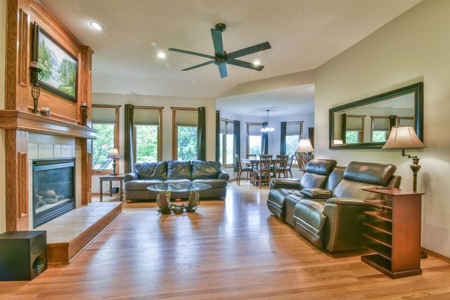 8160 N Hoover, Valley Center, KS 67147