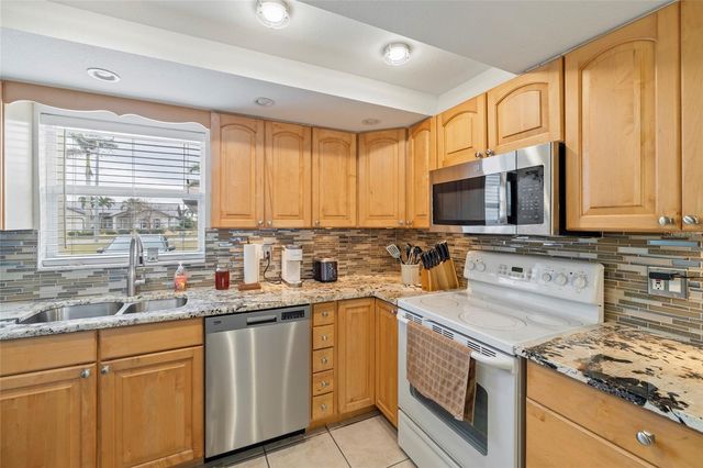 311 GARVIN STREET 411B, Punta Gorda, FL 33950