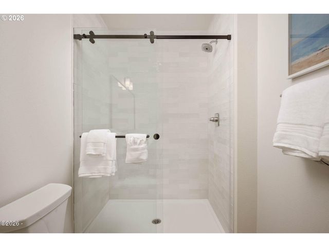 920 Sw 48TH St, Lincoln City, OR 97367