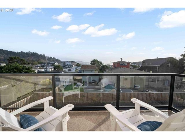 920 Sw 48TH St, Lincoln City, OR 97367