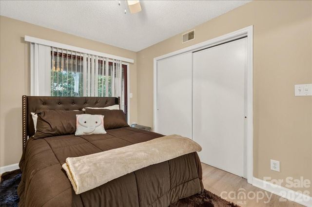 1608 Sharon Road W 47, Charlotte, NC 28210