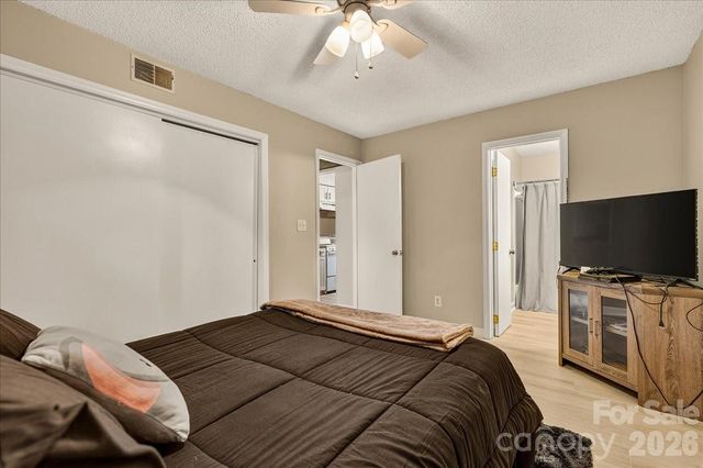 1608 Sharon Road W 47, Charlotte, NC 28210