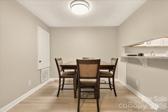 1608 Sharon Road W 47, Charlotte, NC 28210
