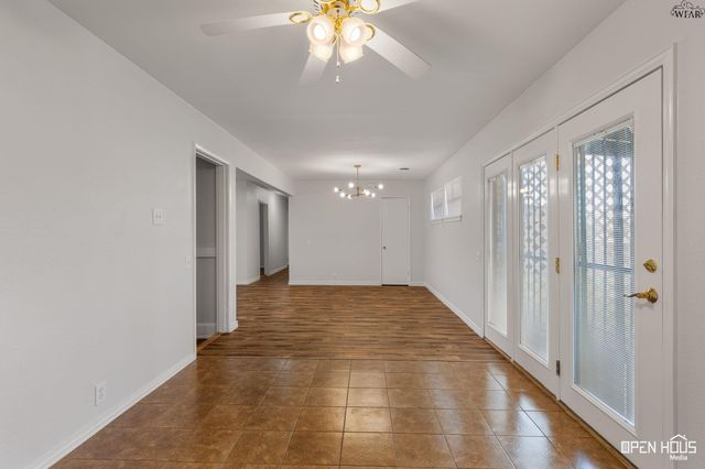 1604 PARKDALE DRIVE, Wichita Falls, TX 76306