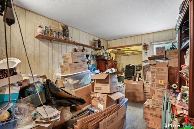 701 Beacon Valley Road APT 25, Naugatuck, CT 06770