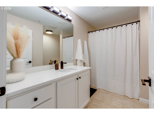 15050 Sw MALLARD Dr 101, Beaverton, OR 97007