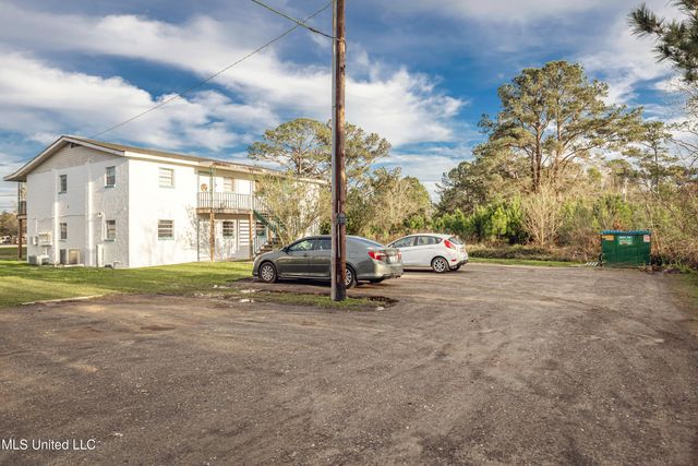 8429 Highway 613, 4, Moss Point, MS 39562