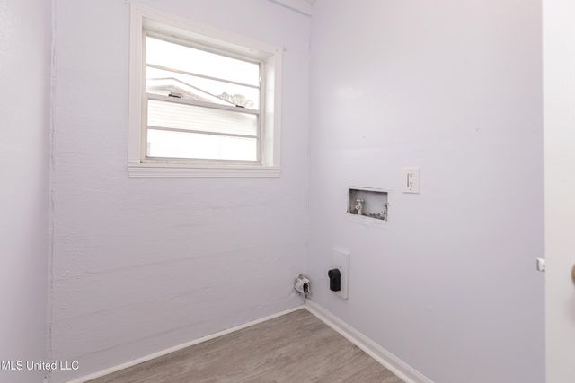 8429 Highway 613, 4, Moss Point, MS 39562