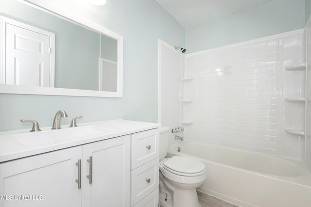 8429 Highway 613, 4, Moss Point, MS 39562