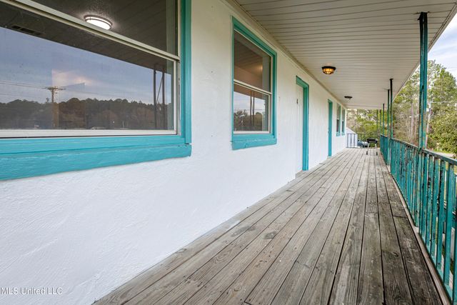 8429 Highway 613, 4, Moss Point, MS 39562