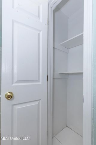 8429 Highway 613, 4, Moss Point, MS 39562