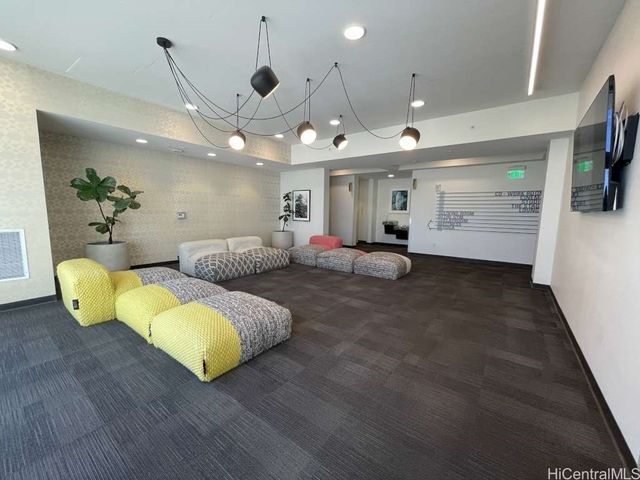 988 Halekauwila Street 1904, Honolulu, HI 96814