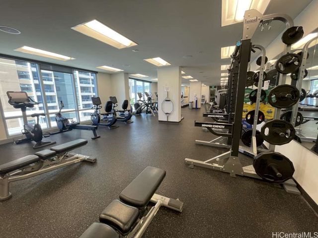 988 Halekauwila Street 1904, Honolulu, HI 96814