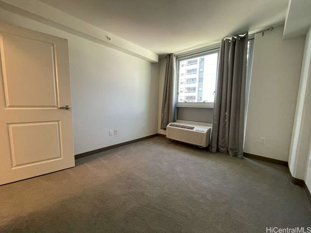 988 Halekauwila Street 1904, Honolulu, HI 96814