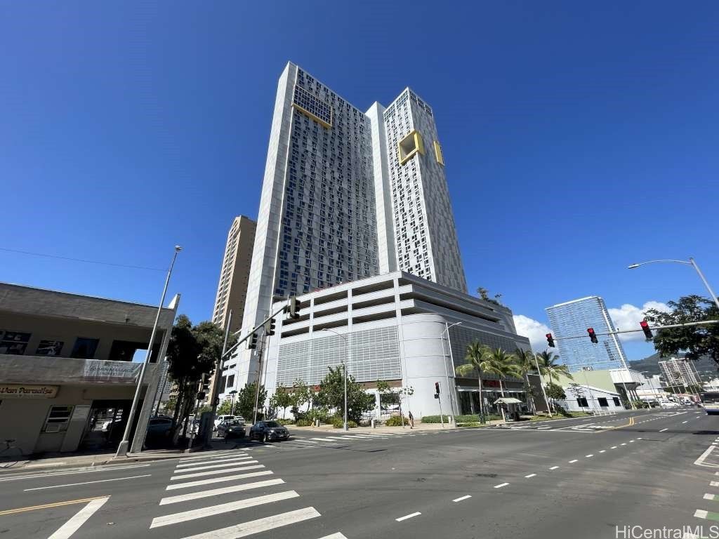 988 Halekauwila Street 1904, Honolulu, HI 96814