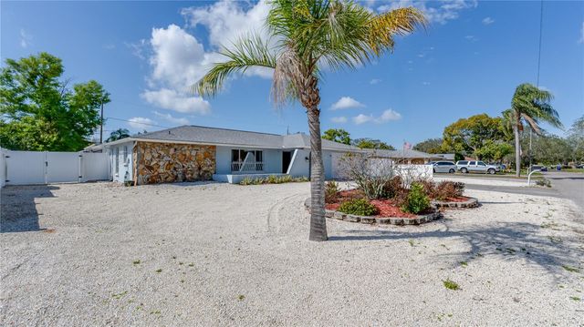 5844 RIDDLE ROAD, Holiday, FL 34690